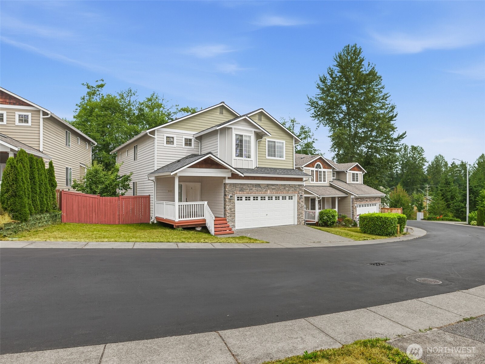 2623 145th Street SW, Lynnwood, WA 98087, photo 2 of 2
