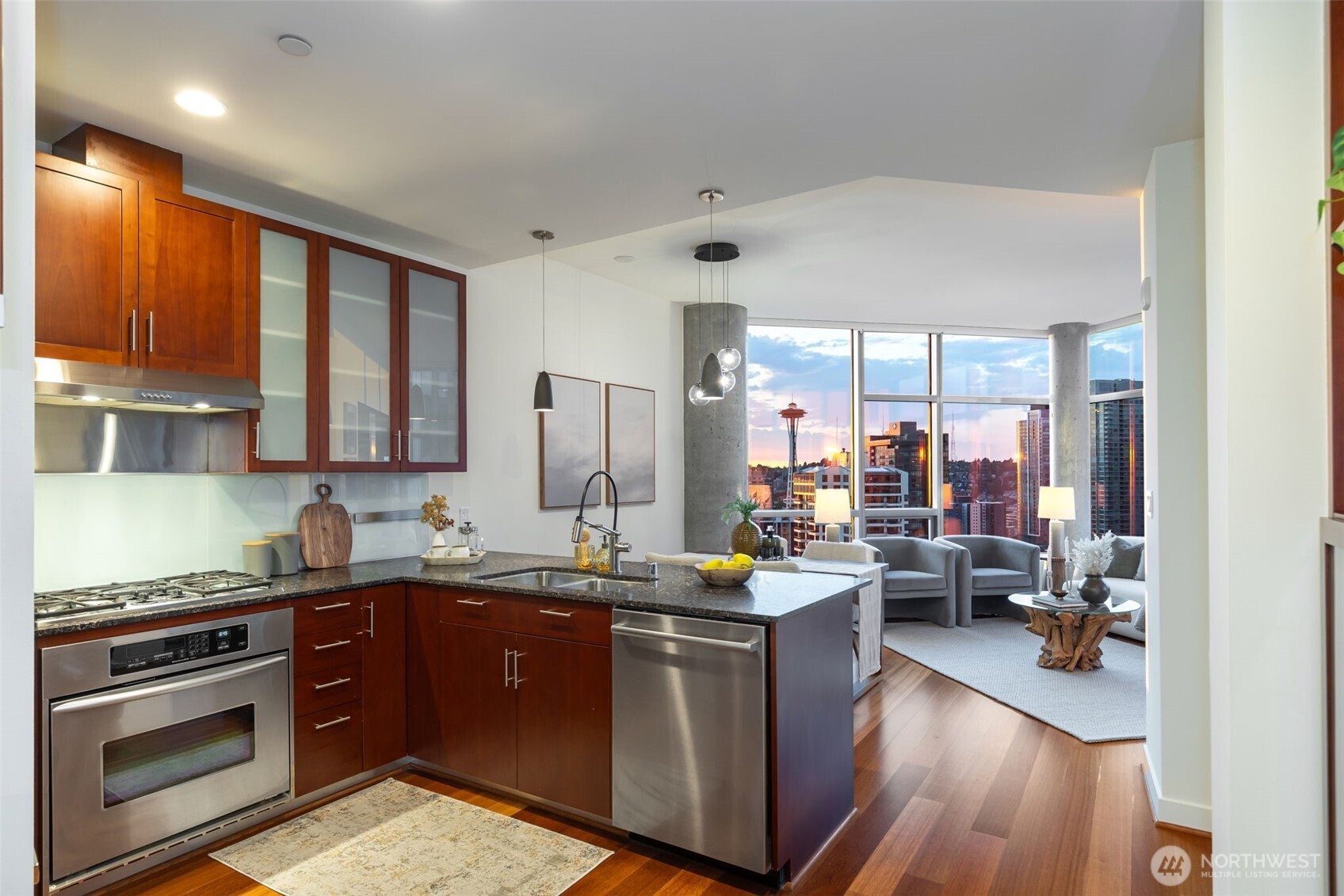 2033 2nd Avenue #2104, Seattle, WA 98121, photo 5 of 32