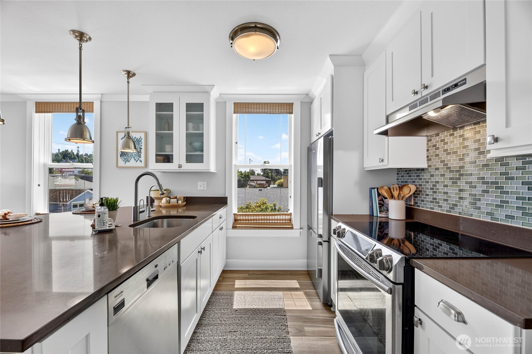 2920 Alki Avenue SW #207, Seattle, WA 98116, photo 4 of 21