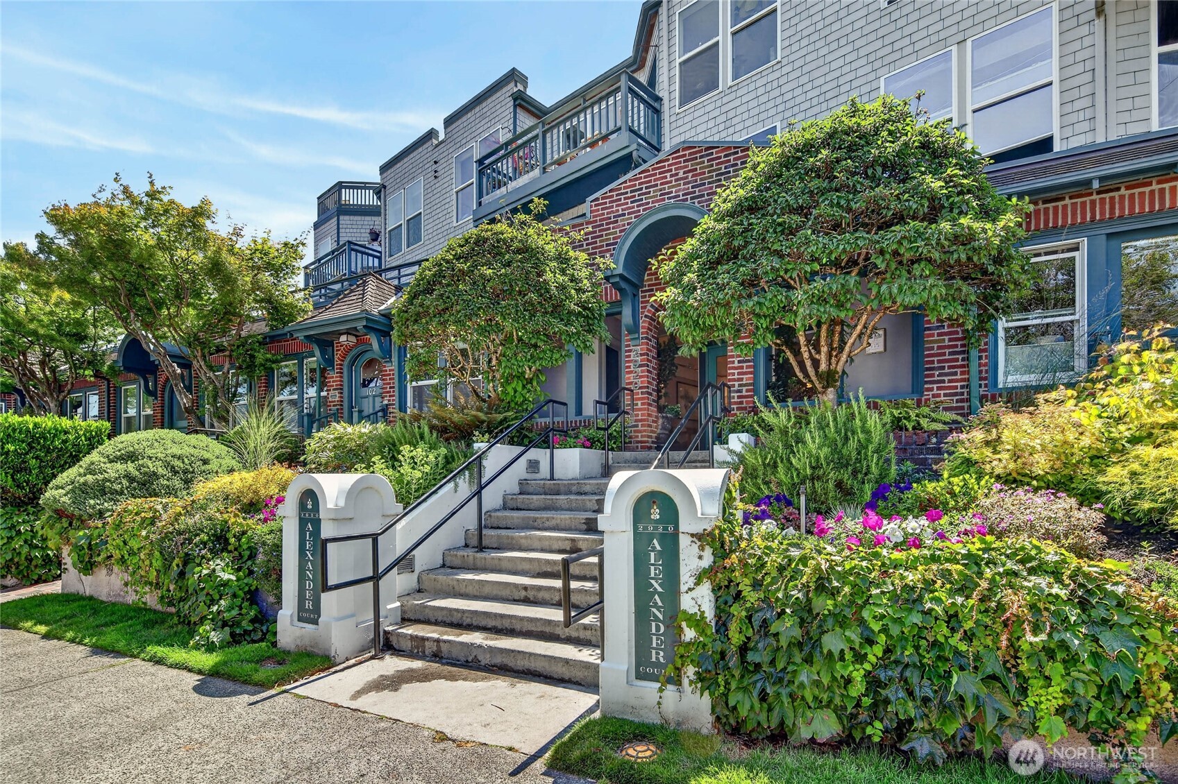 2920 Alki Avenue SW #207, Seattle, WA 98116, photo 5 of 21