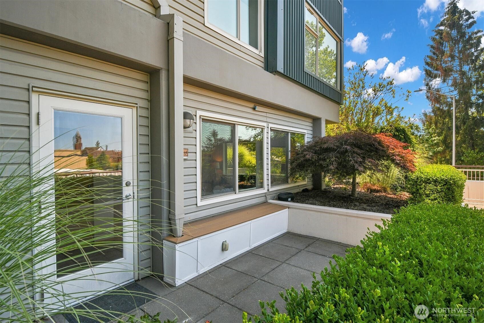 425 23rd Avenue S #A006, Seattle, WA 98144, photo 2 of 19