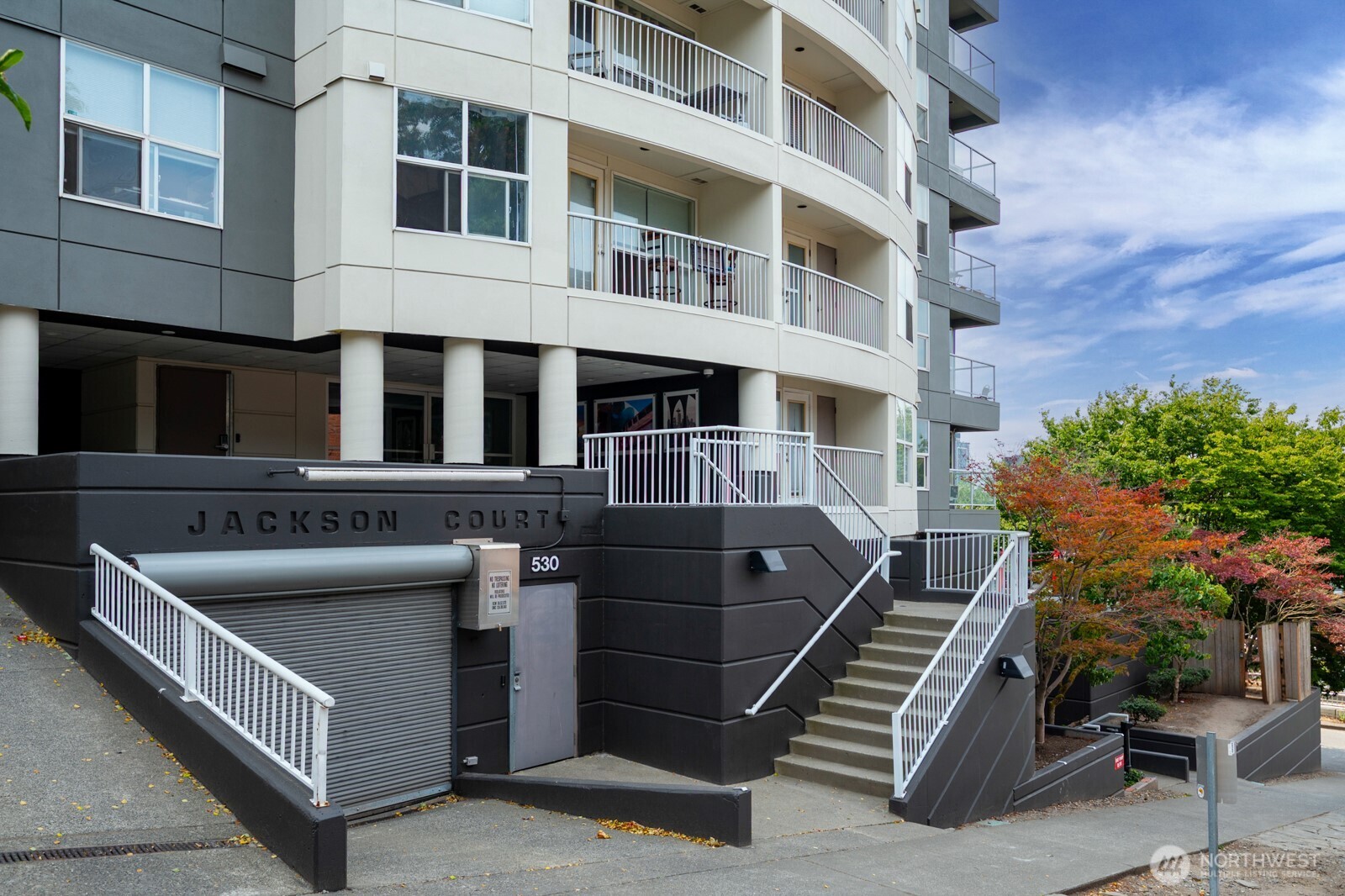 530 Melrose Avenue E #605, Seattle, WA 98102, photo 2 of 37