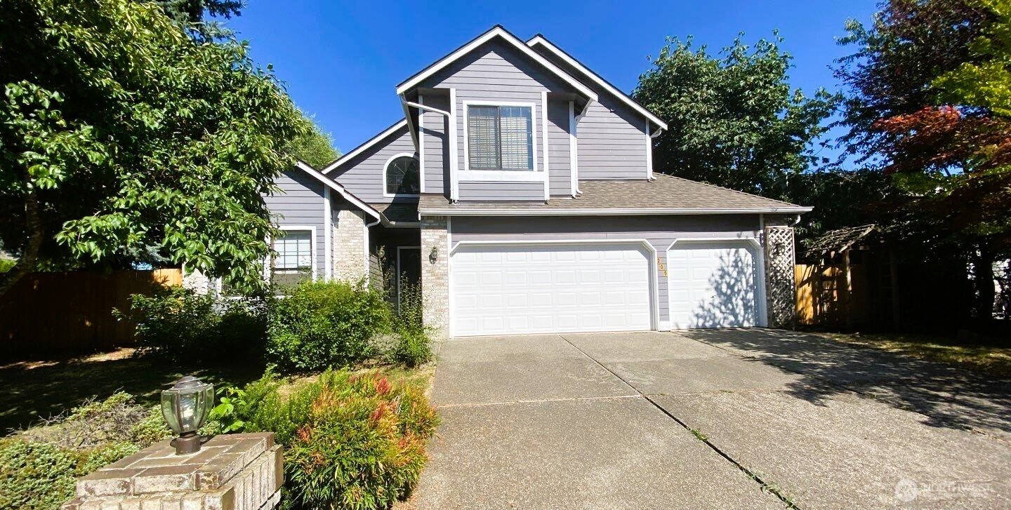 205 Spring Place