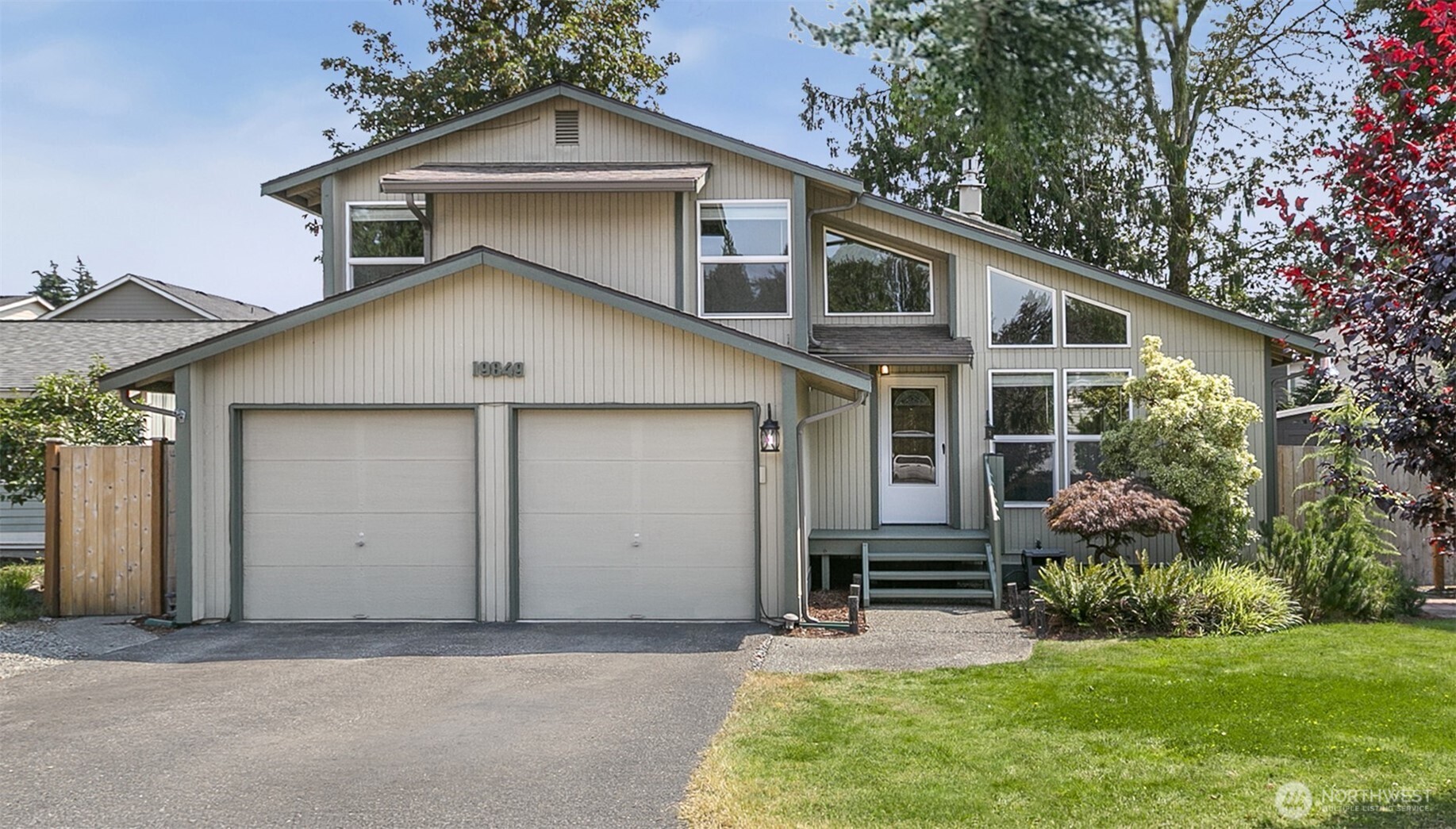 19849 SE 267th Place, Covington, WA 98042, photo 2 of 3