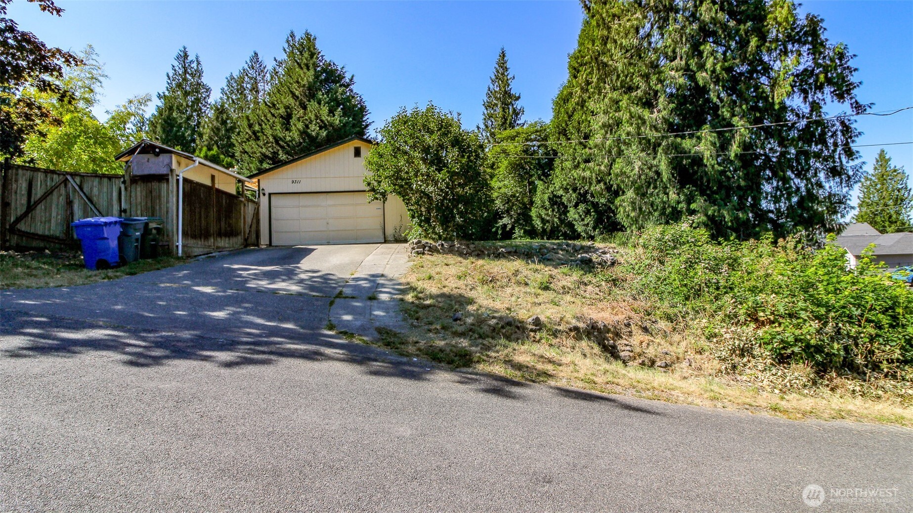 9311 203rd Avenue E, Bonney Lake, WA 98391, photo 3 of 3