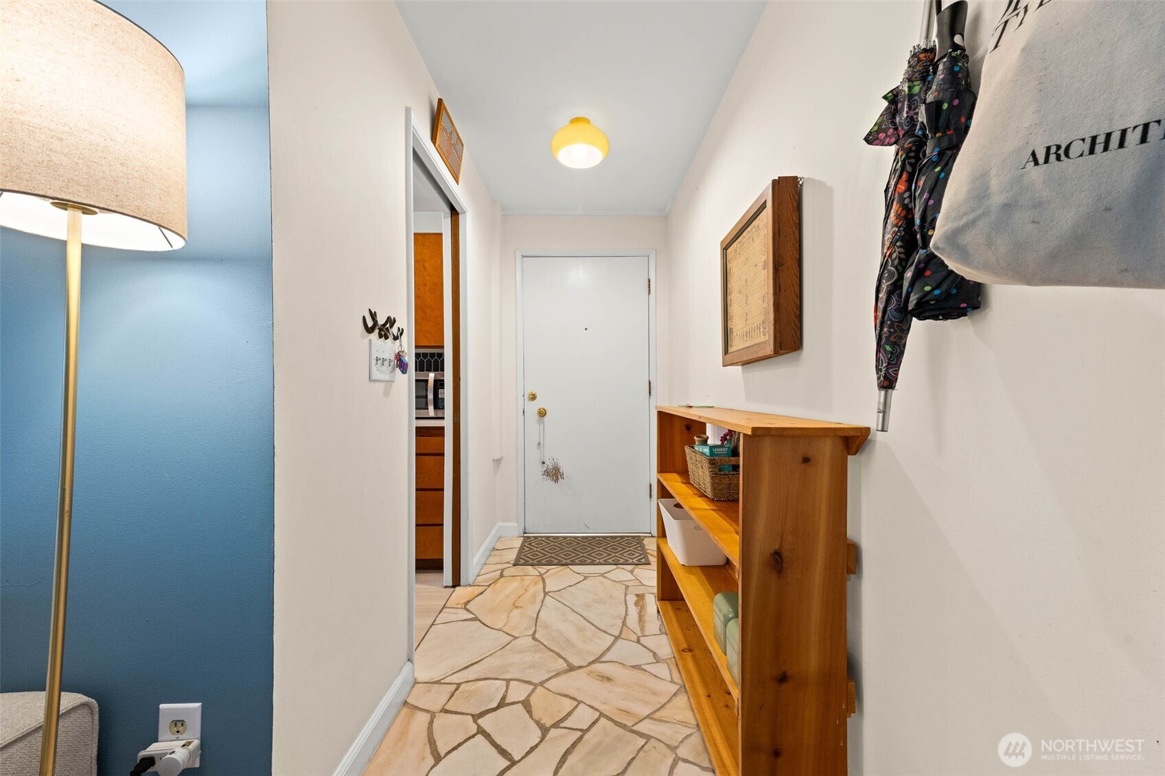 11515 Greenwood Avenue N #H, Seattle, WA 98133, photo 4 of 39
