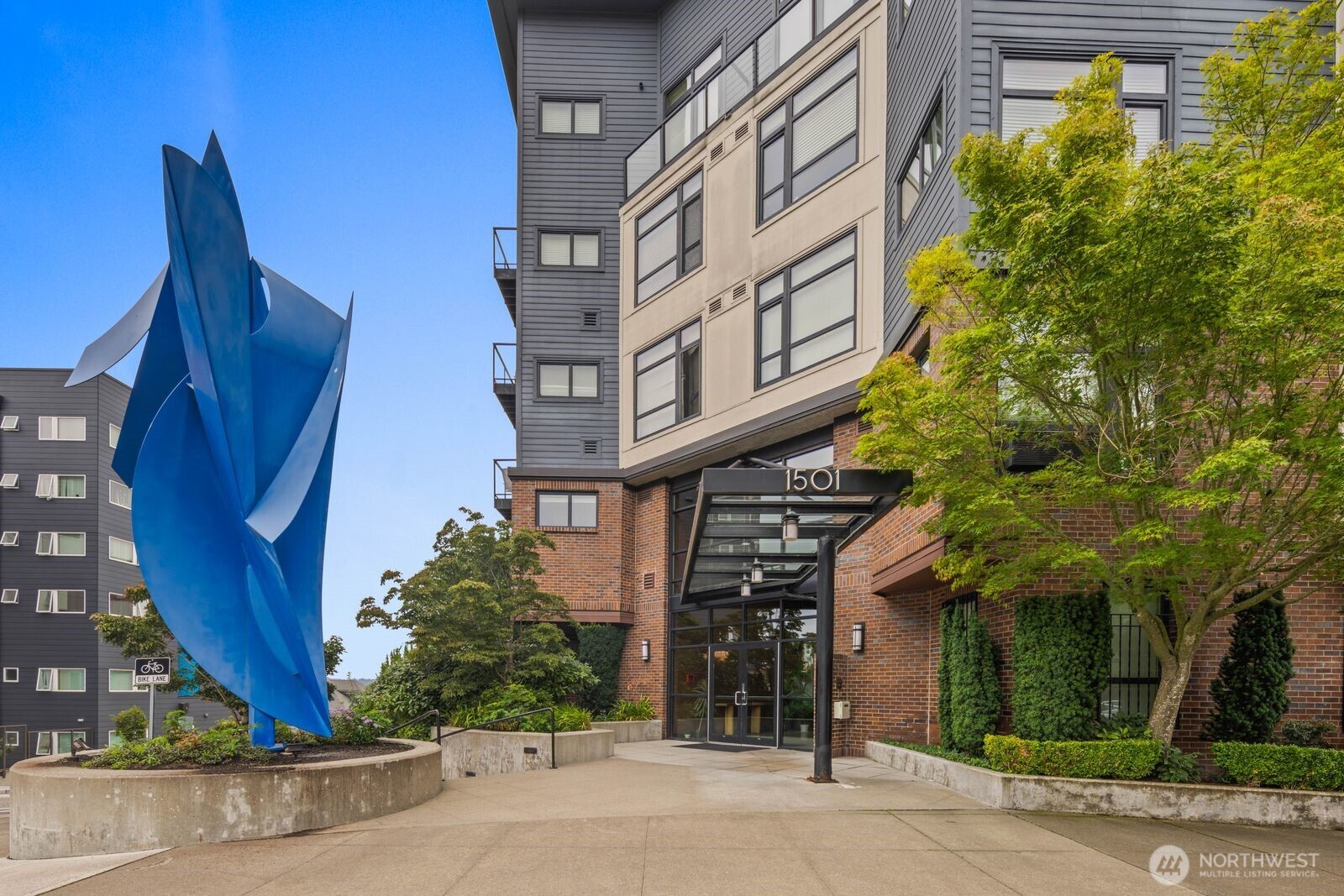 1501 Tacoma Avenue S #513
