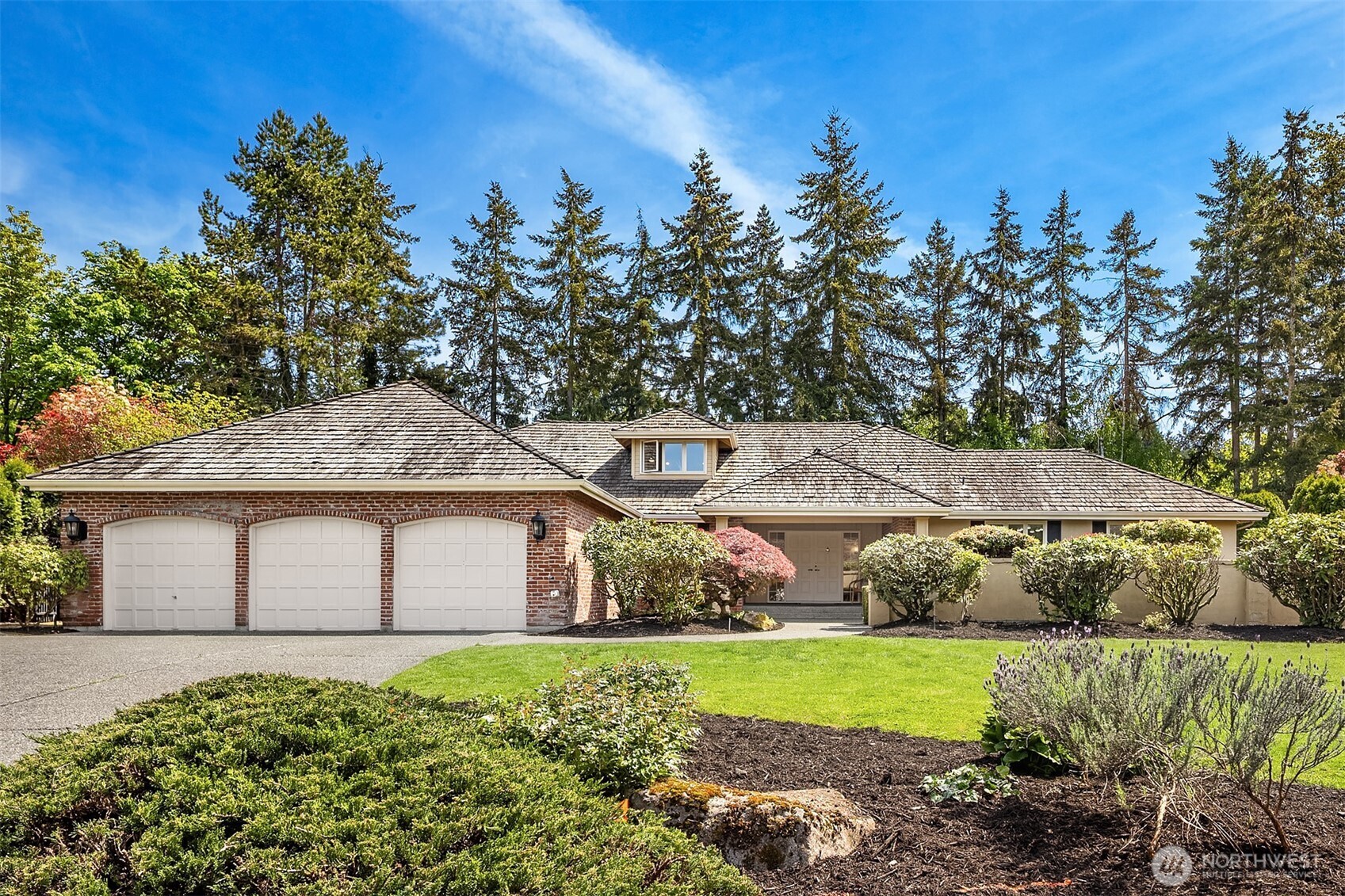8531 Hunts Point Lane