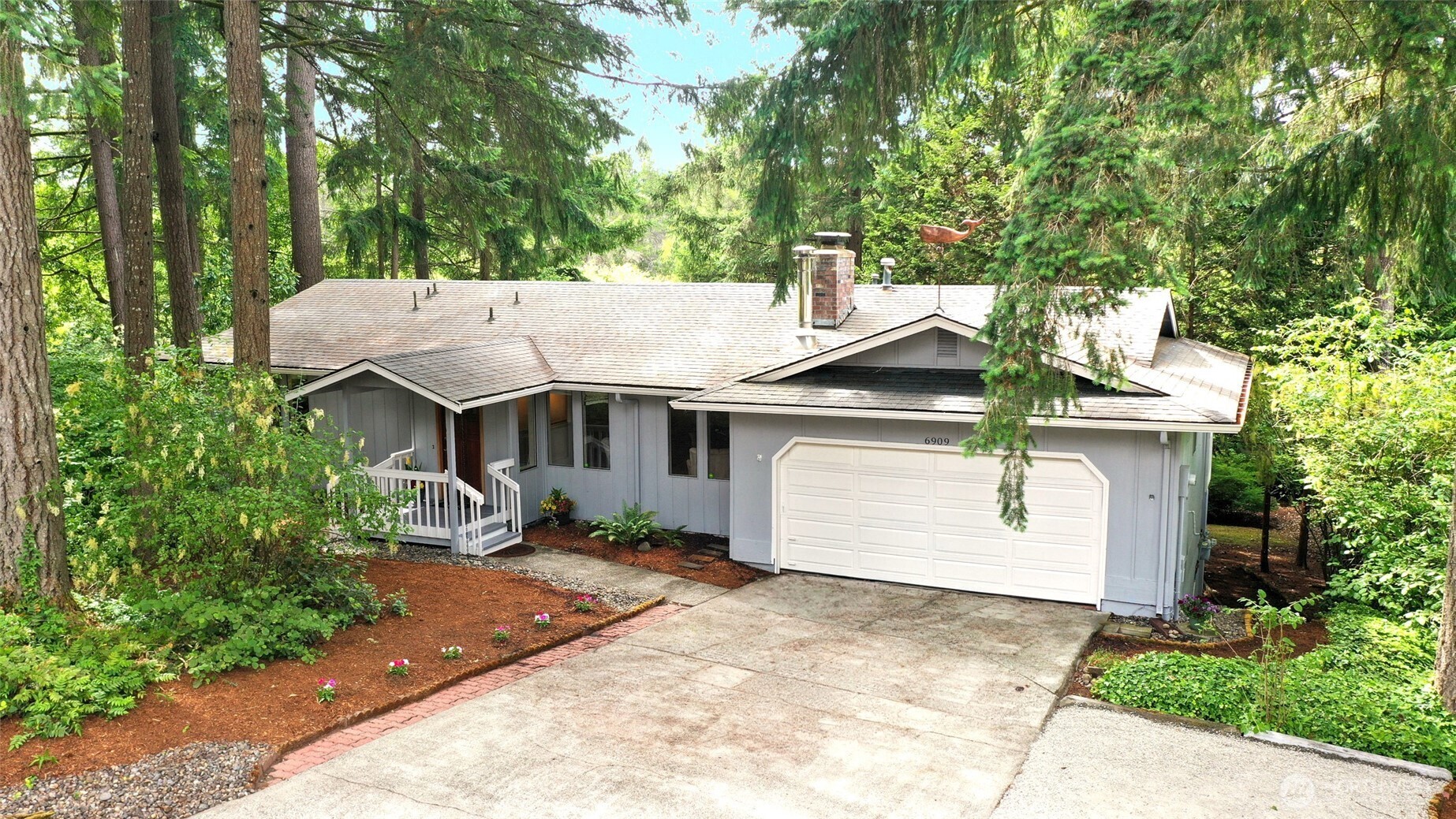 6909 43rd Loop SE