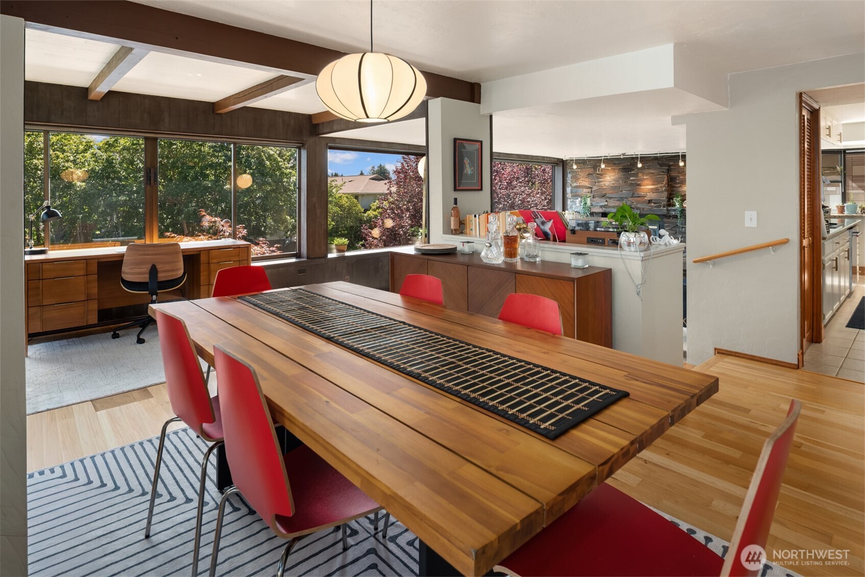 1627 California Avenue SW #2, Seattle, WA 98116, photo 5 of 35