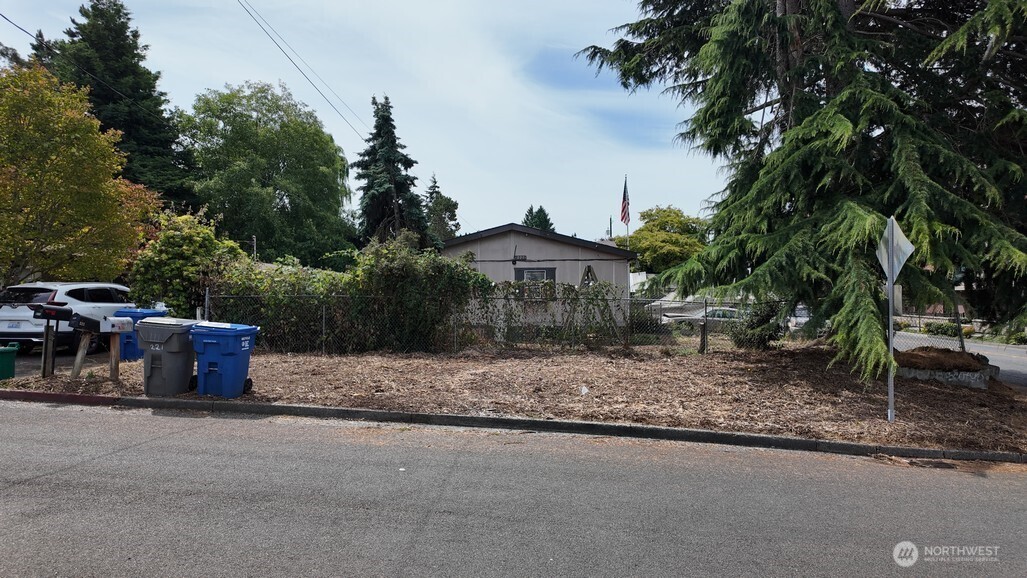 221 NW 101st Street