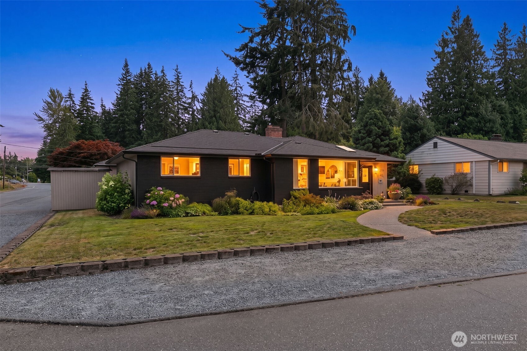 604 Tamarack Avenue