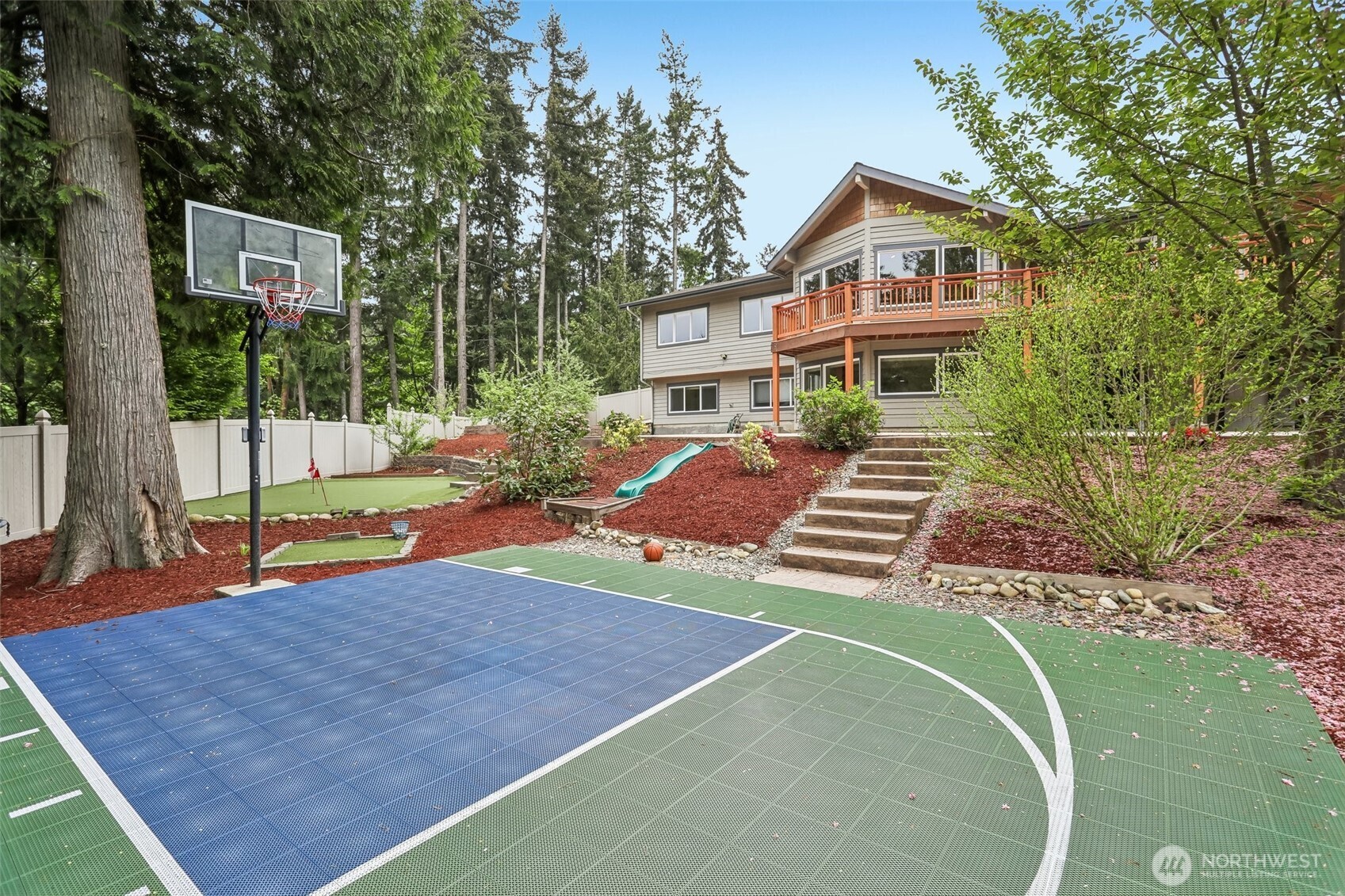 15831 SE 43rd Place
