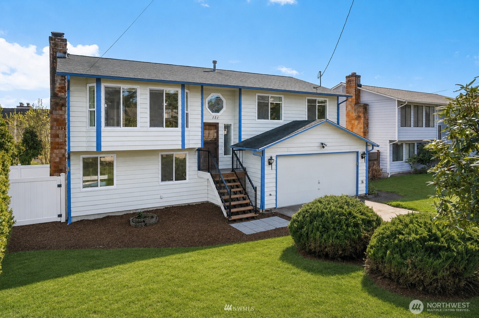 151 NE 115th St, Seattle, WA 98125, photo 2 of 2