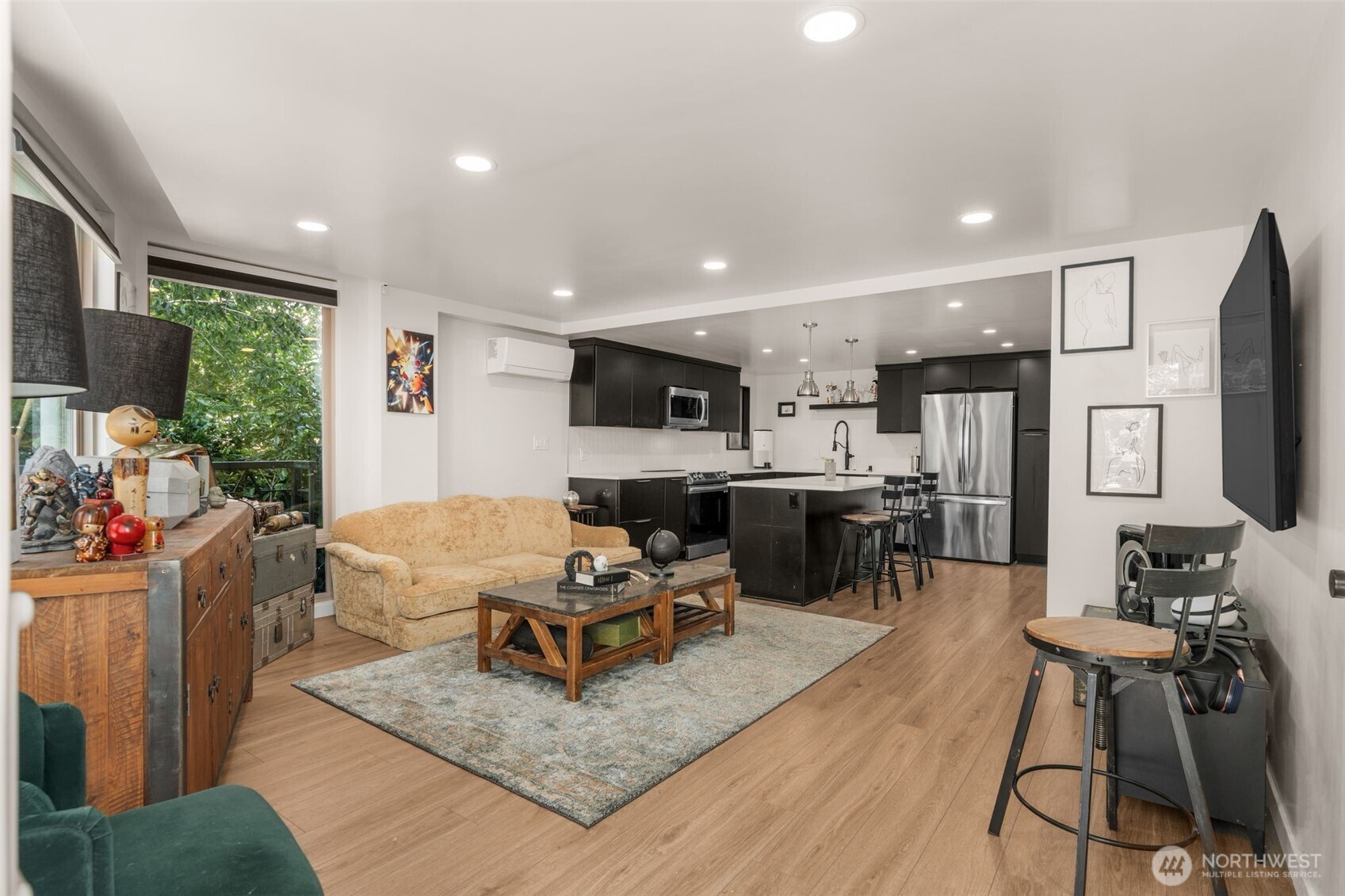 507 W Mercer St #401, Seattle, WA 98119, photo 5 of 27