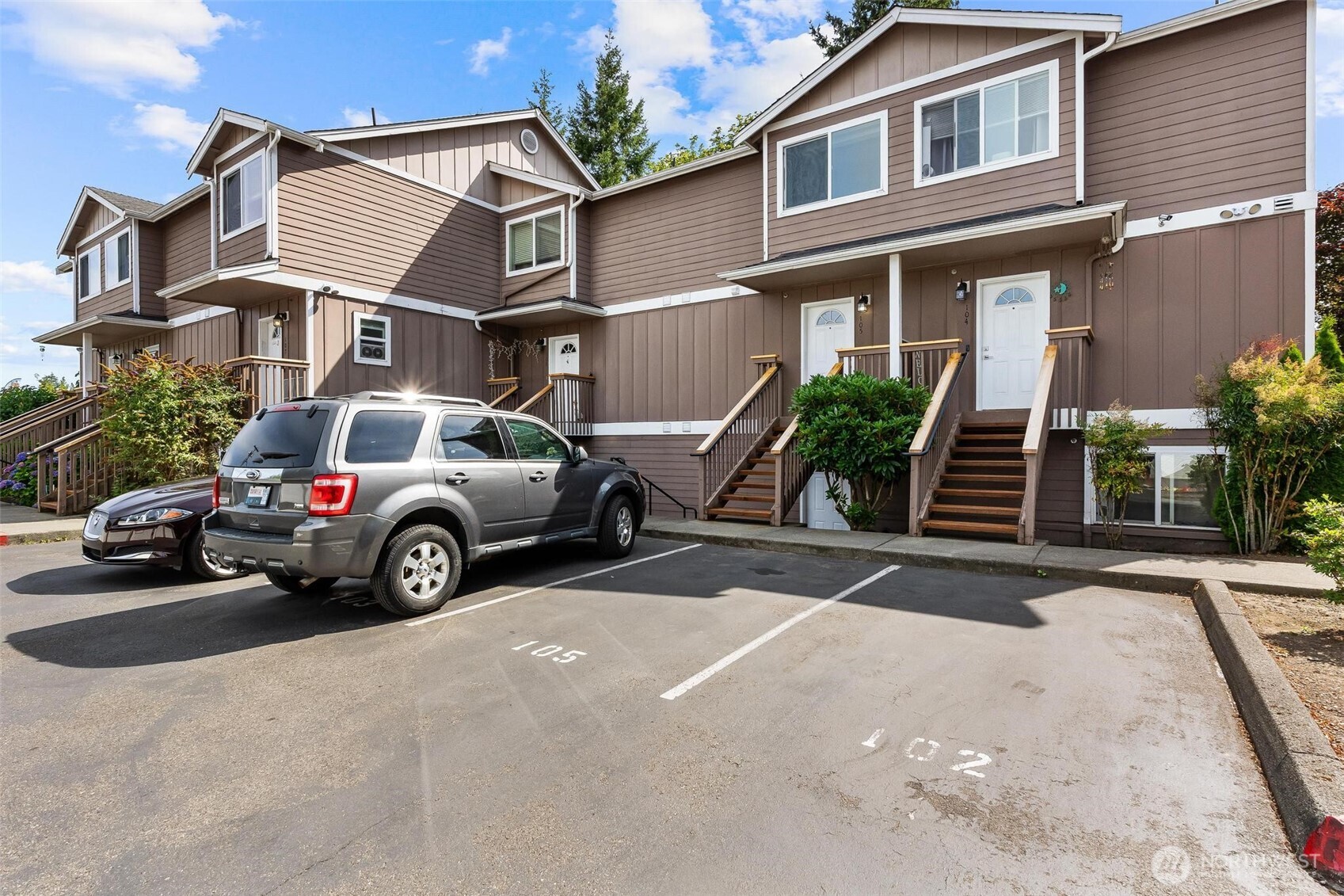 7220 Rainier Drive #105