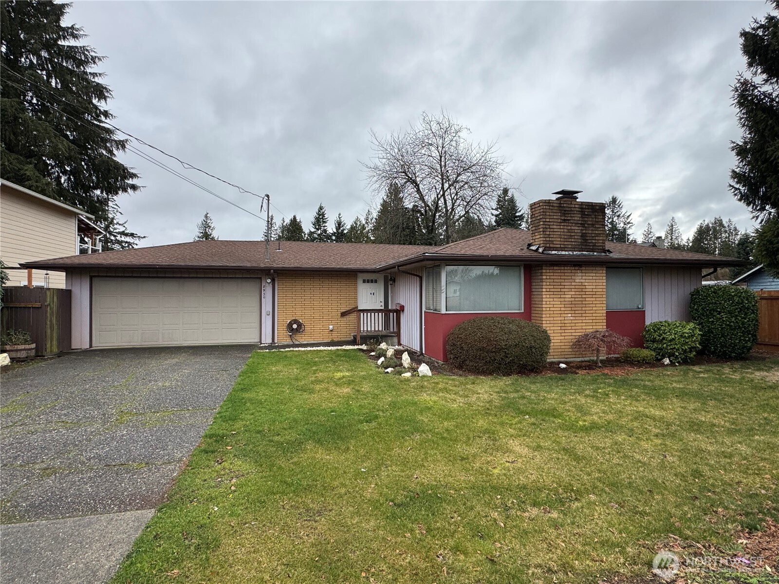 8930 7th Avenue SE