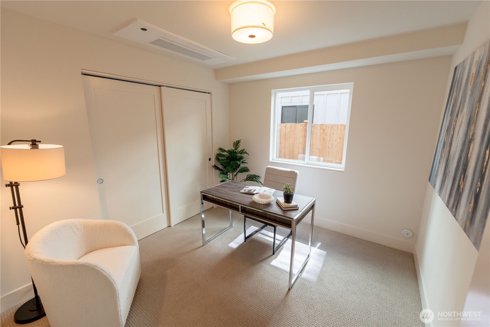 13540 39th Avenue NE #B, Seattle, WA 98125, photo 4 of 24