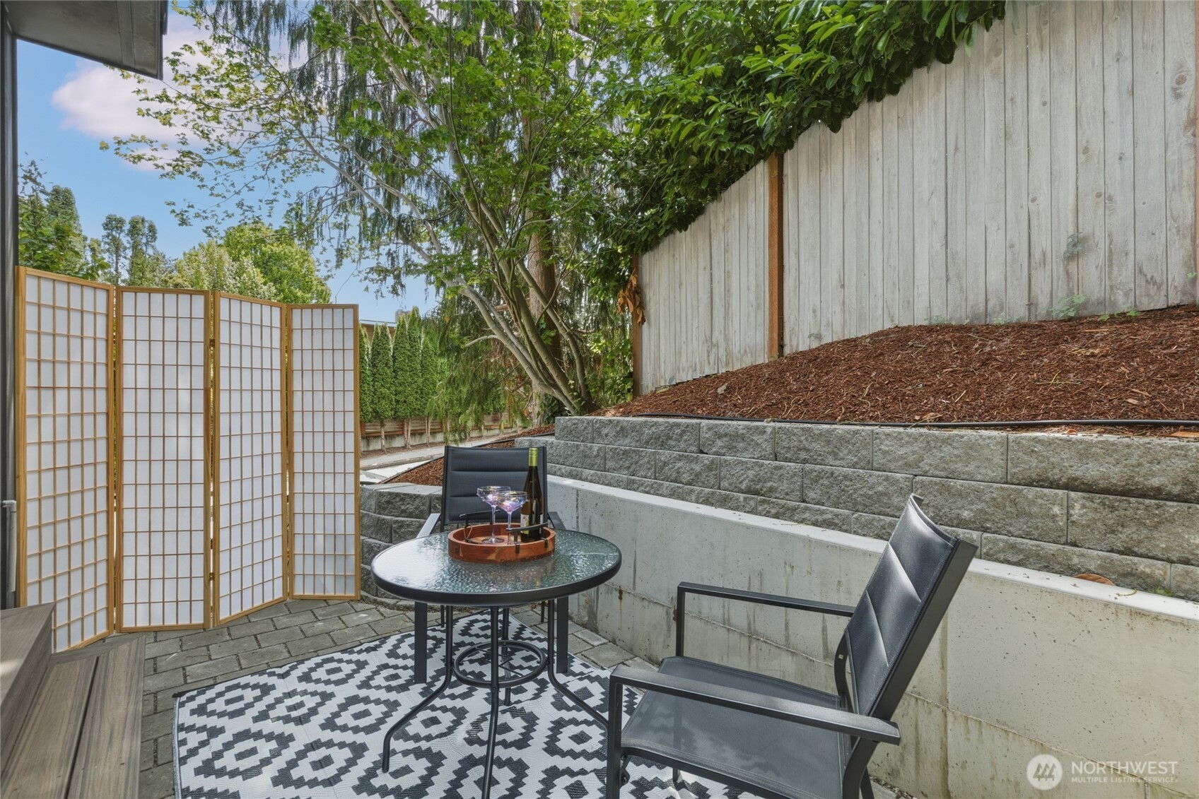 5716 NE 65th Street, Seattle, WA 98115, photo 4 of 38
