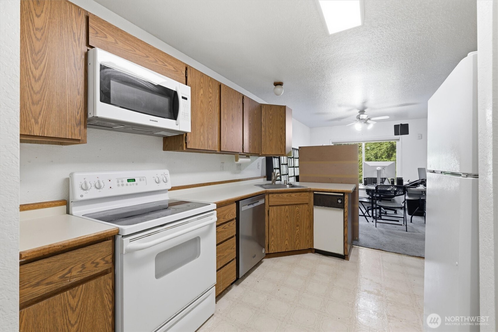4200 Factoria Boulevard SE #B-2