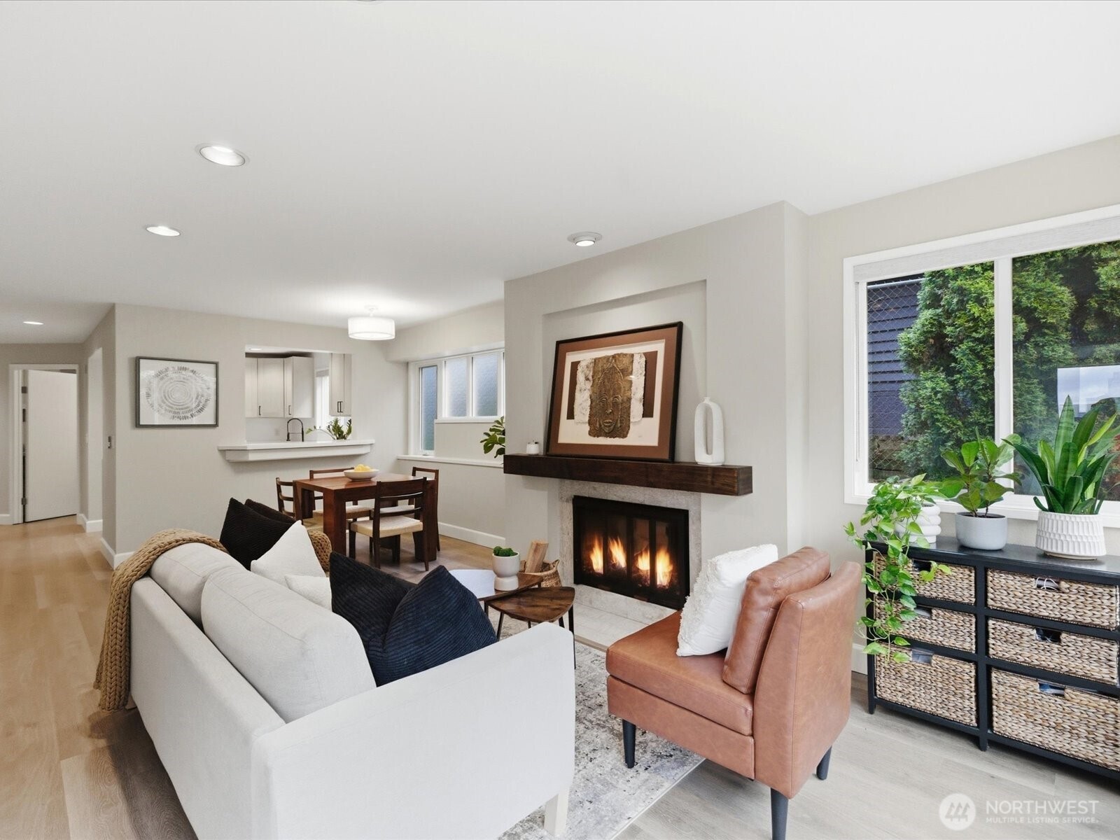 1400 Taylor Avenue N #201, Seattle, WA 98109, photo 4 of 37