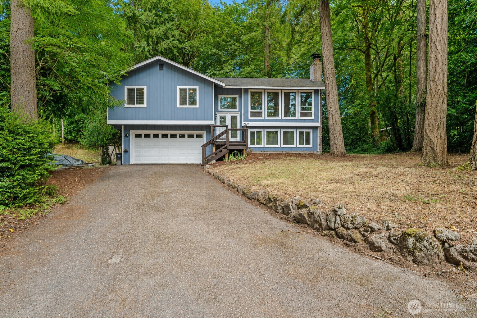 7540 Grahns Lane NE, Bremerton, WA 98311, photo 2 of 2