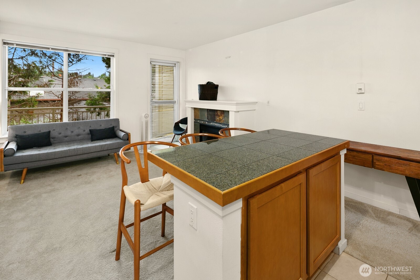 2901 NE Blakeley Street #306, Seattle, WA 98105, photo 5 of 22