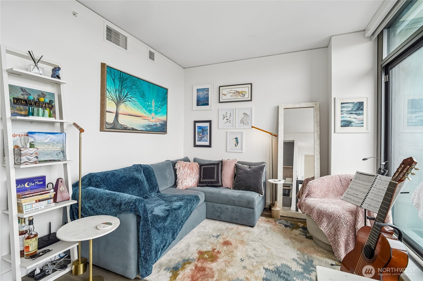 2510 6th Avenue #1706, Seattle, WA 98121, photo 2 of 40
