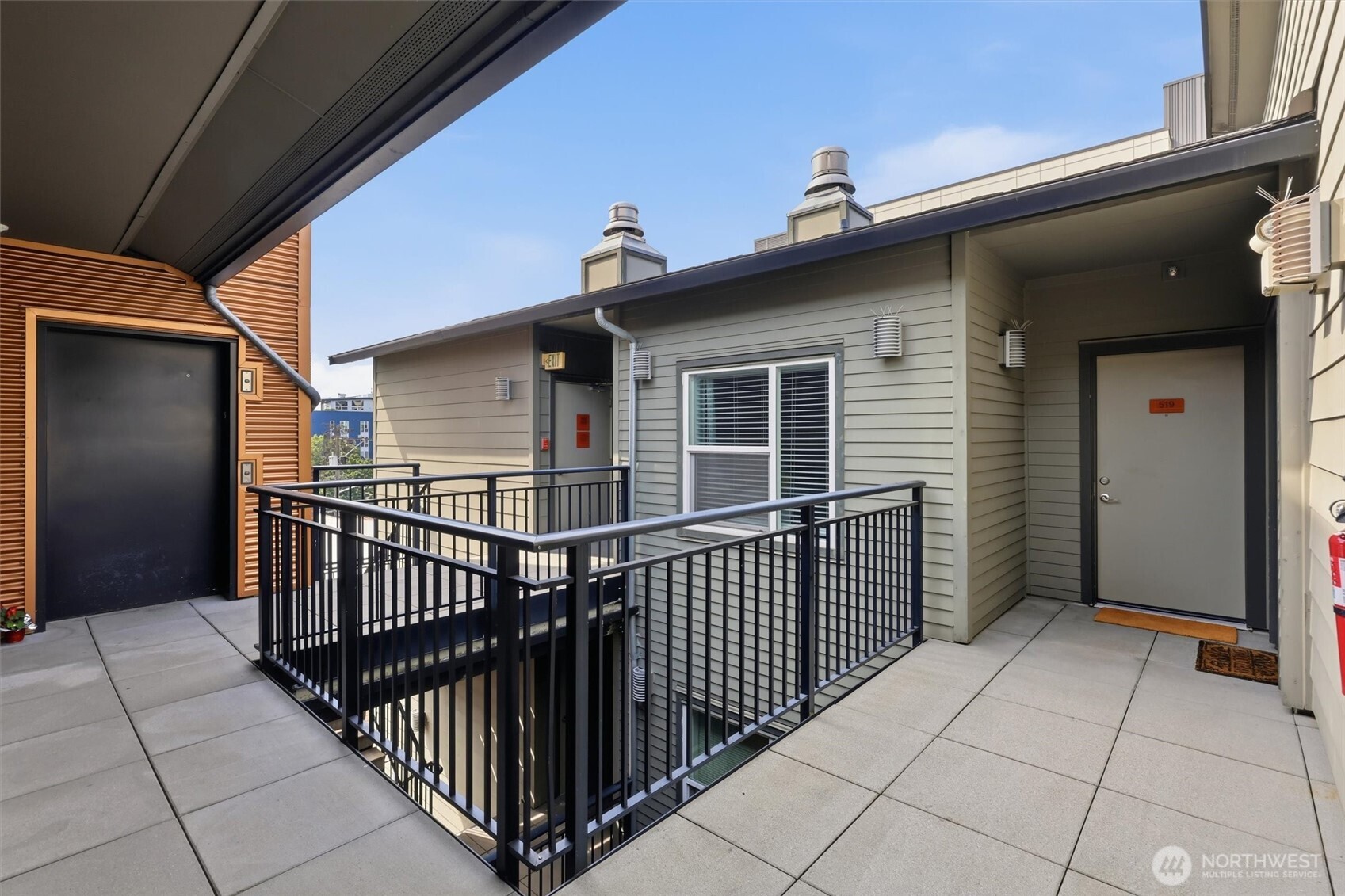 1026 NE 65th Street #519, Seattle, WA 98115, photo 2 of 38
