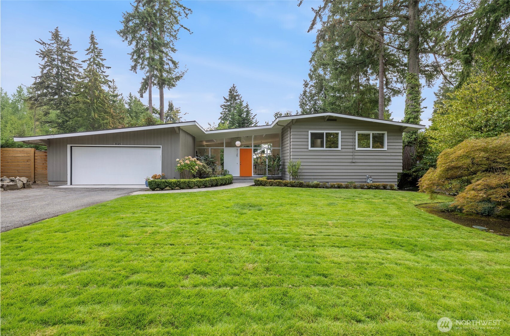 9125 NE 21st Place