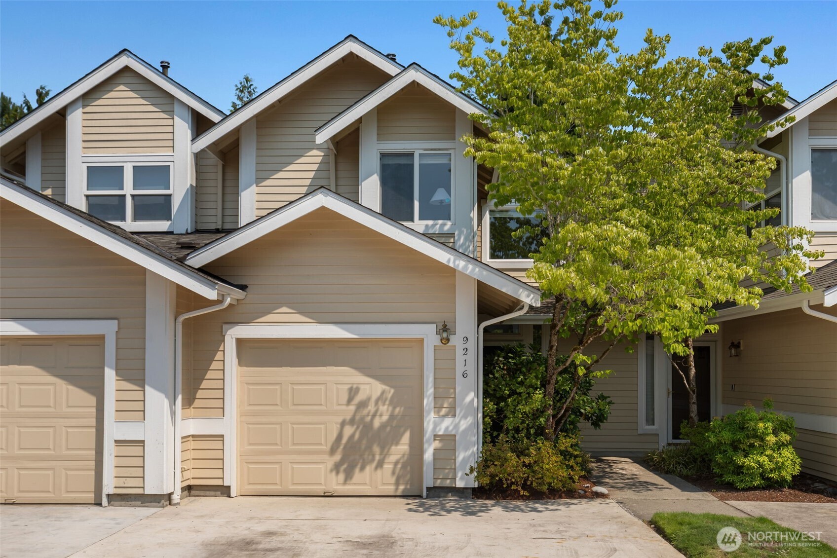 9216 157th Place NE
