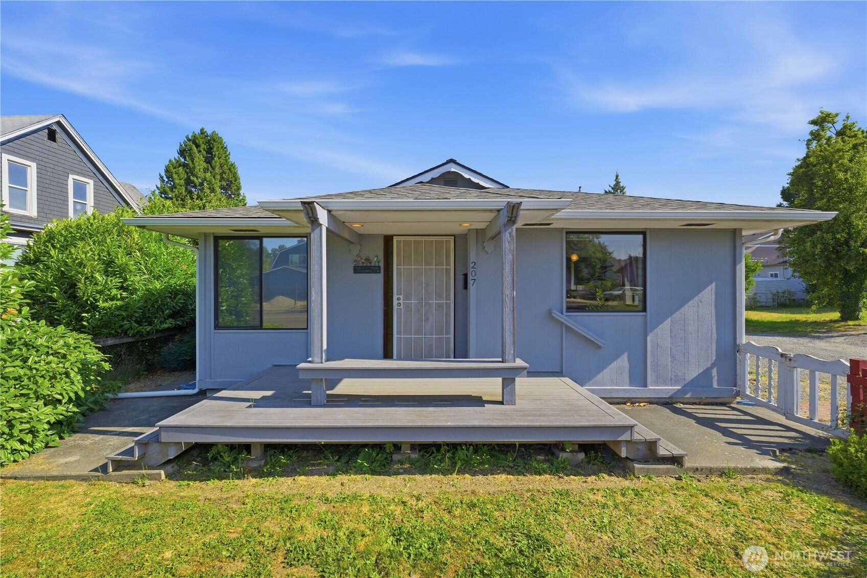 207 E 84th Street