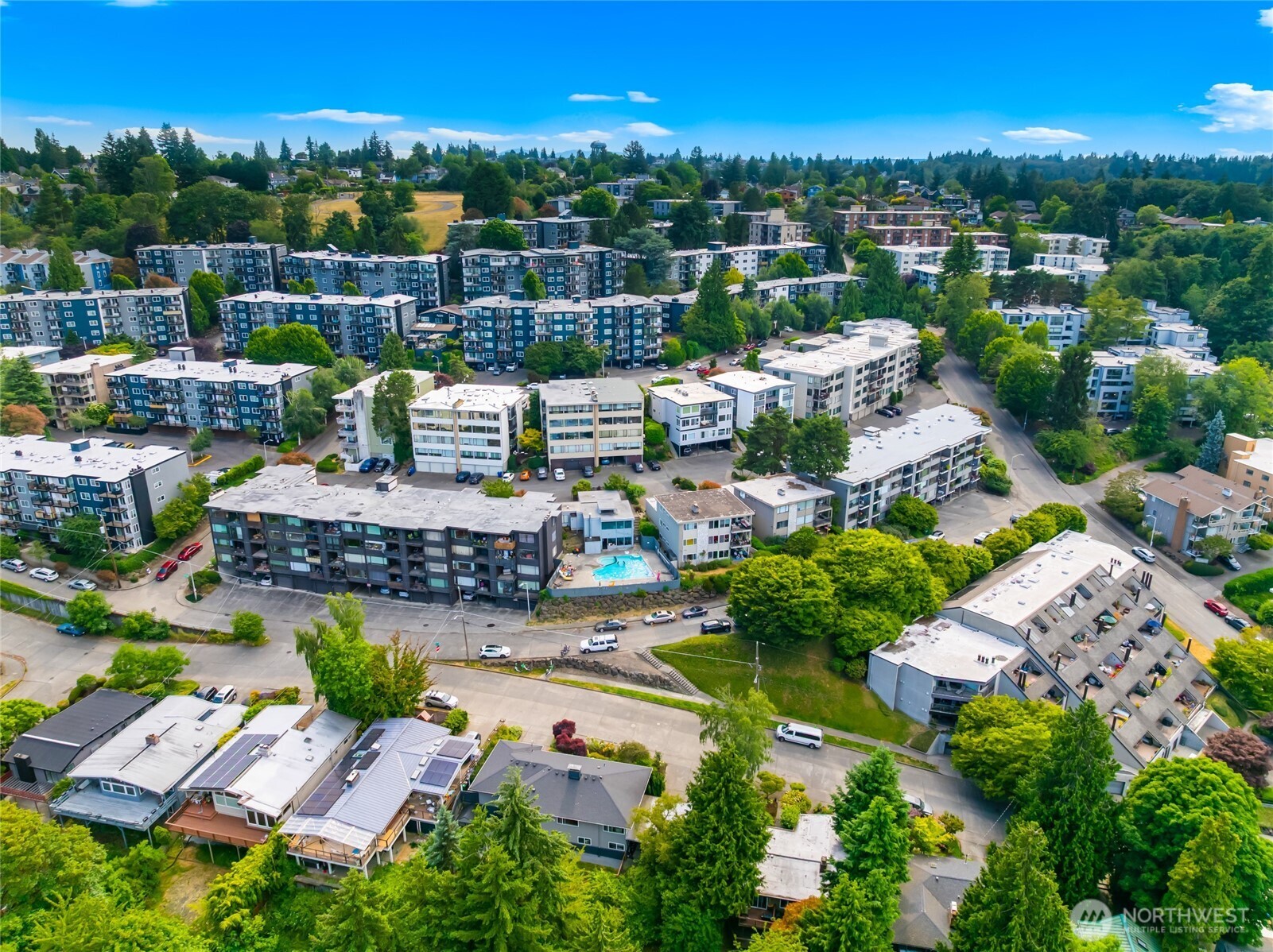 3650 26th Place W #402A, Seattle, WA 98199, photo 3 of 40