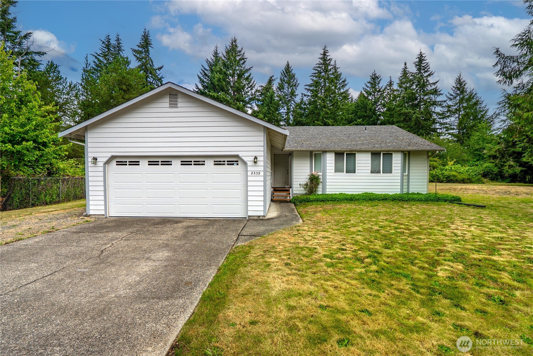 8539 Glenlea Court SE