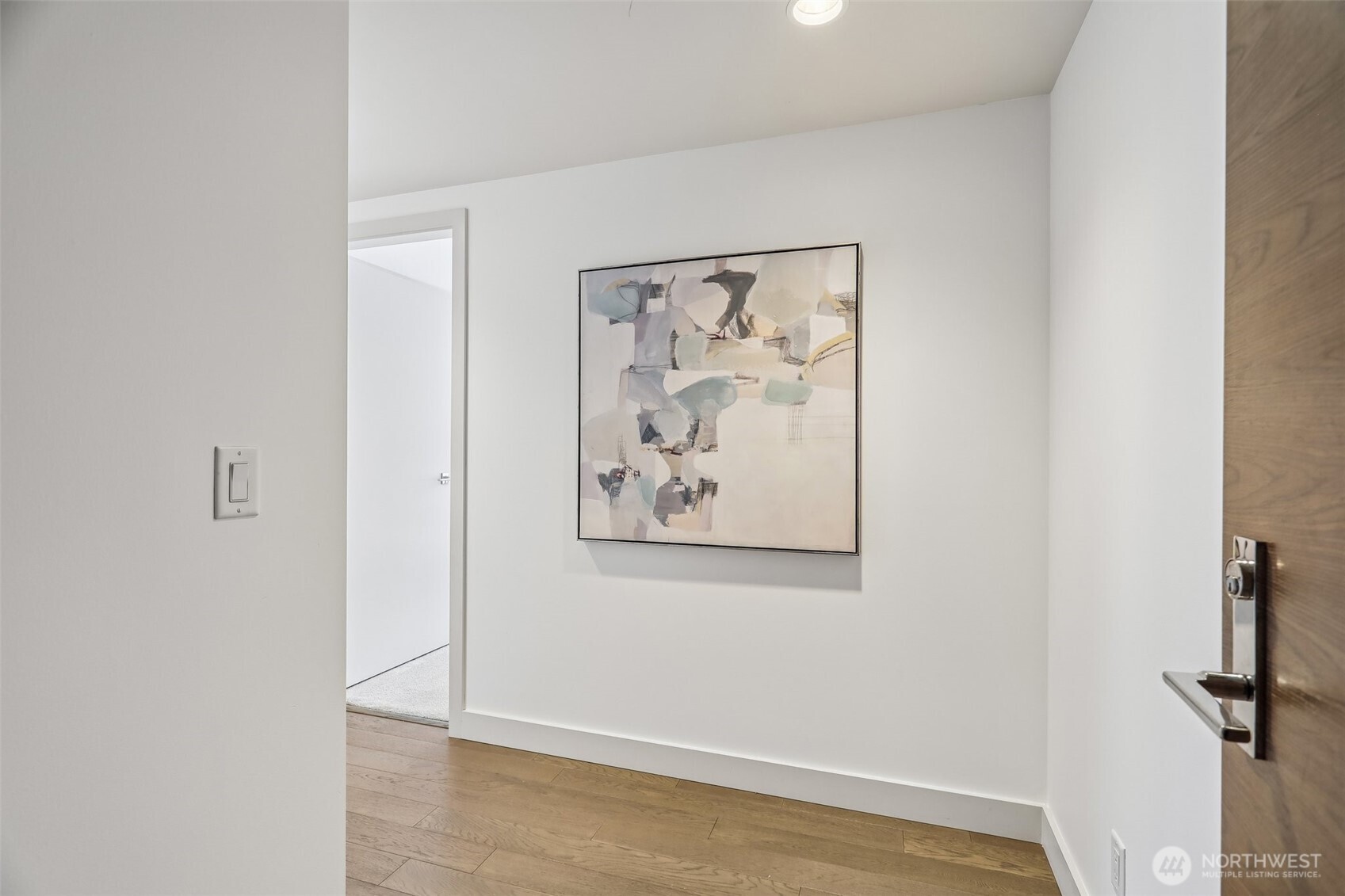 588 Bell Street #1102, Seattle, WA 98121, photo 5 of 40