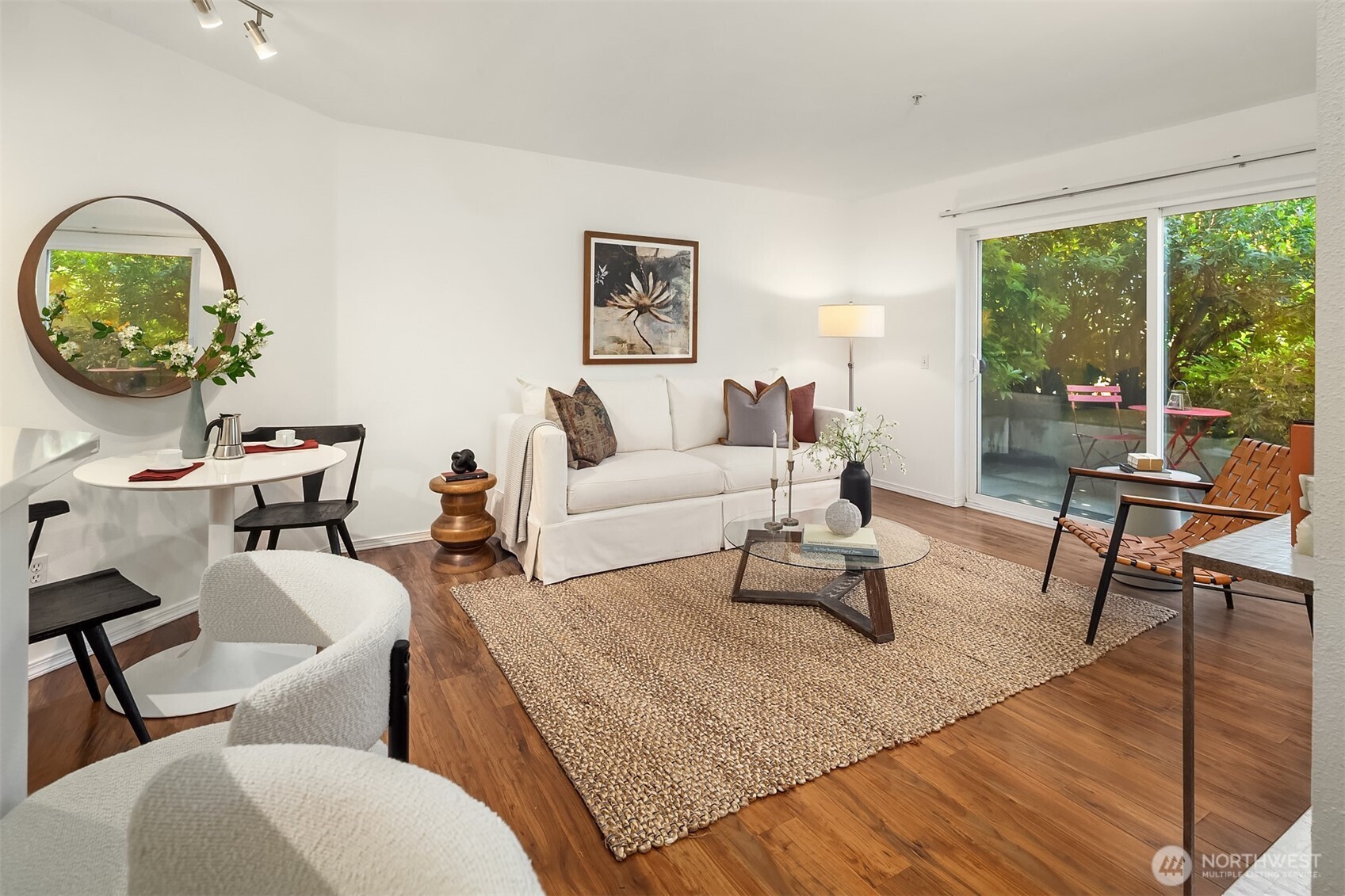 323 Queen Anne Avenue N #217, Seattle, WA 98109, photo 3 of 36