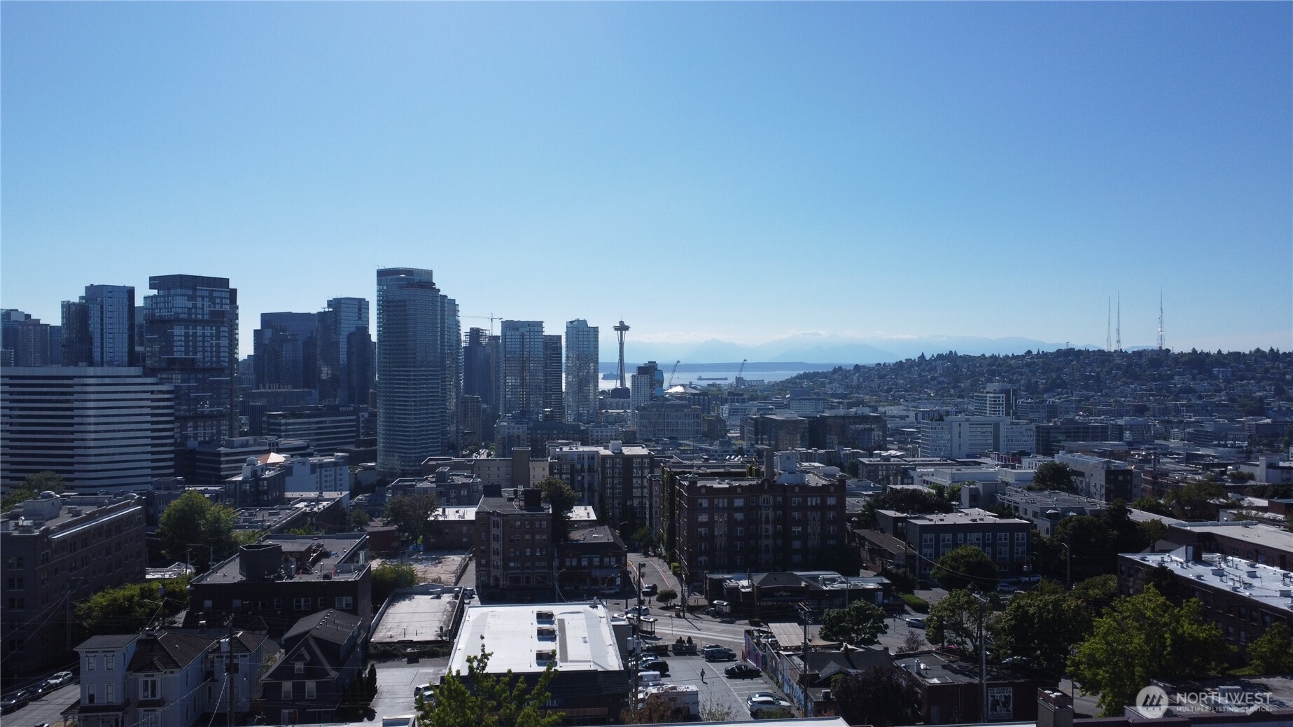 712 E Denny Way #401, Seattle, WA 98122, photo 5 of 39