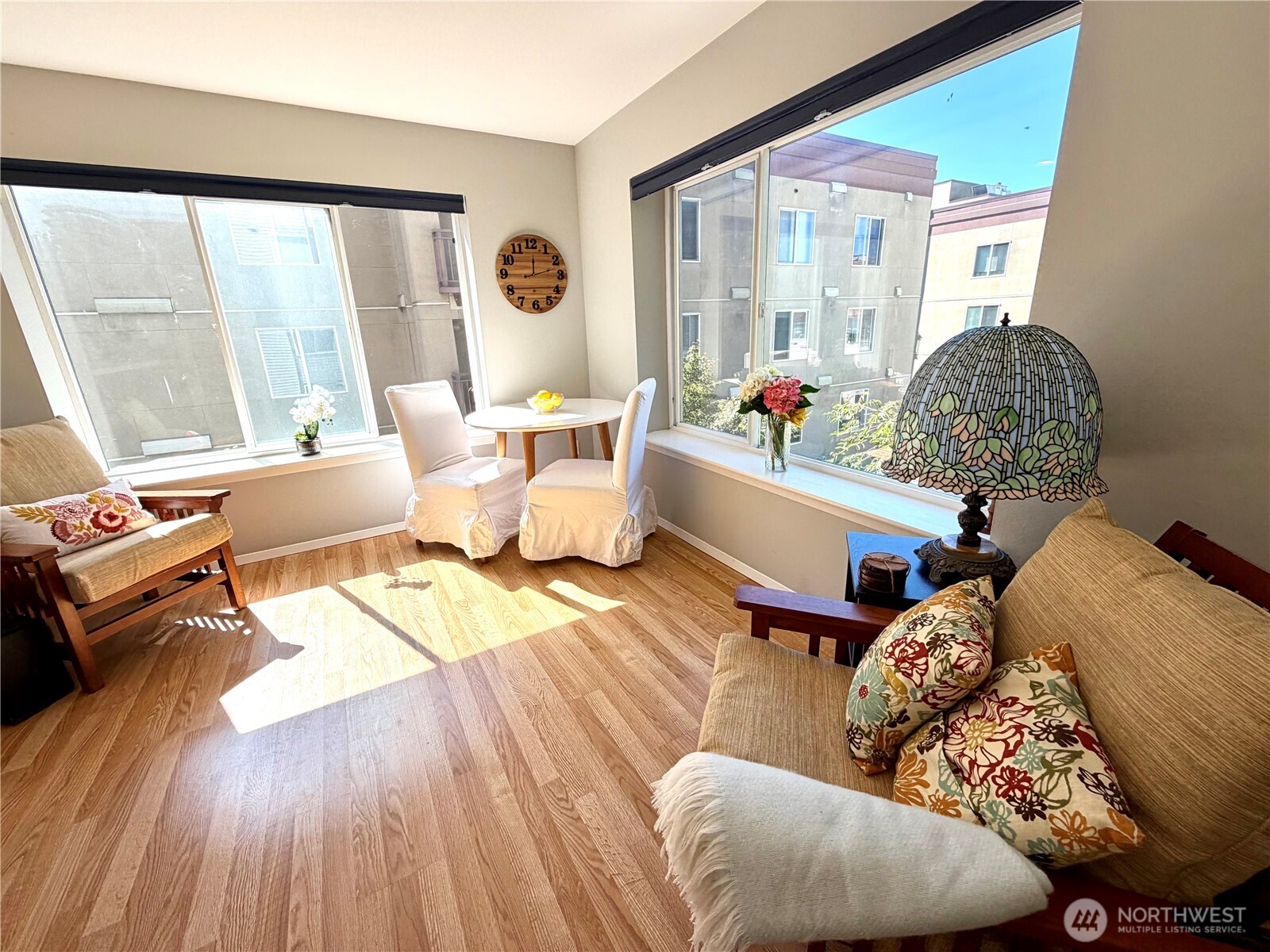 712 E Denny Way #401, Seattle, WA 98122, photo 2 of 39