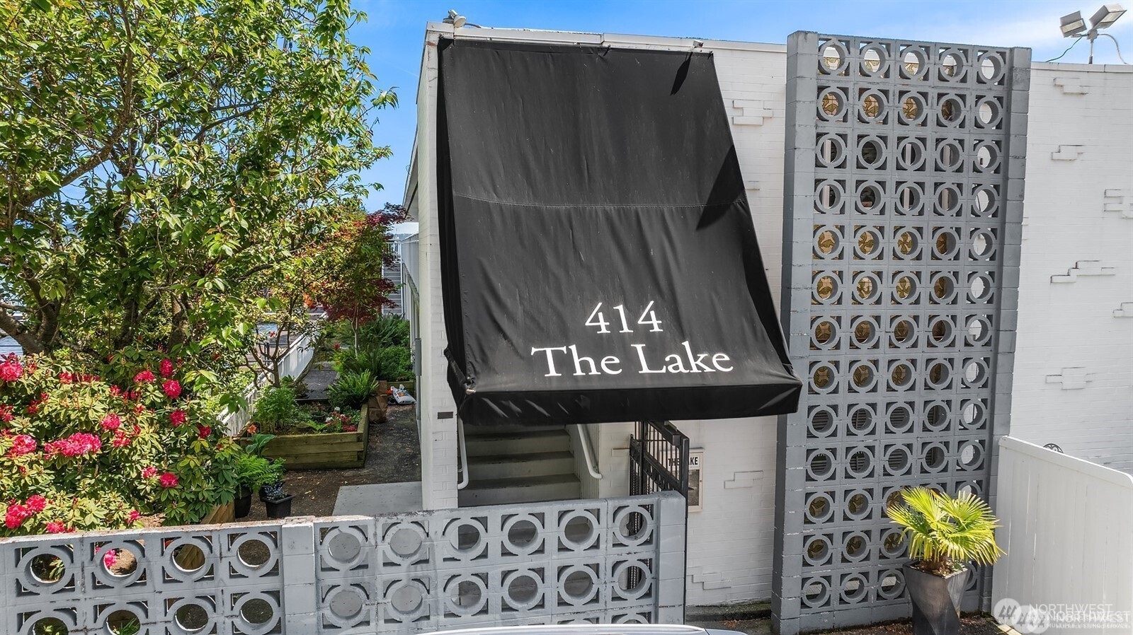 414 Lakeside Avenue S #13, Seattle, WA 98144, photo 4 of 37