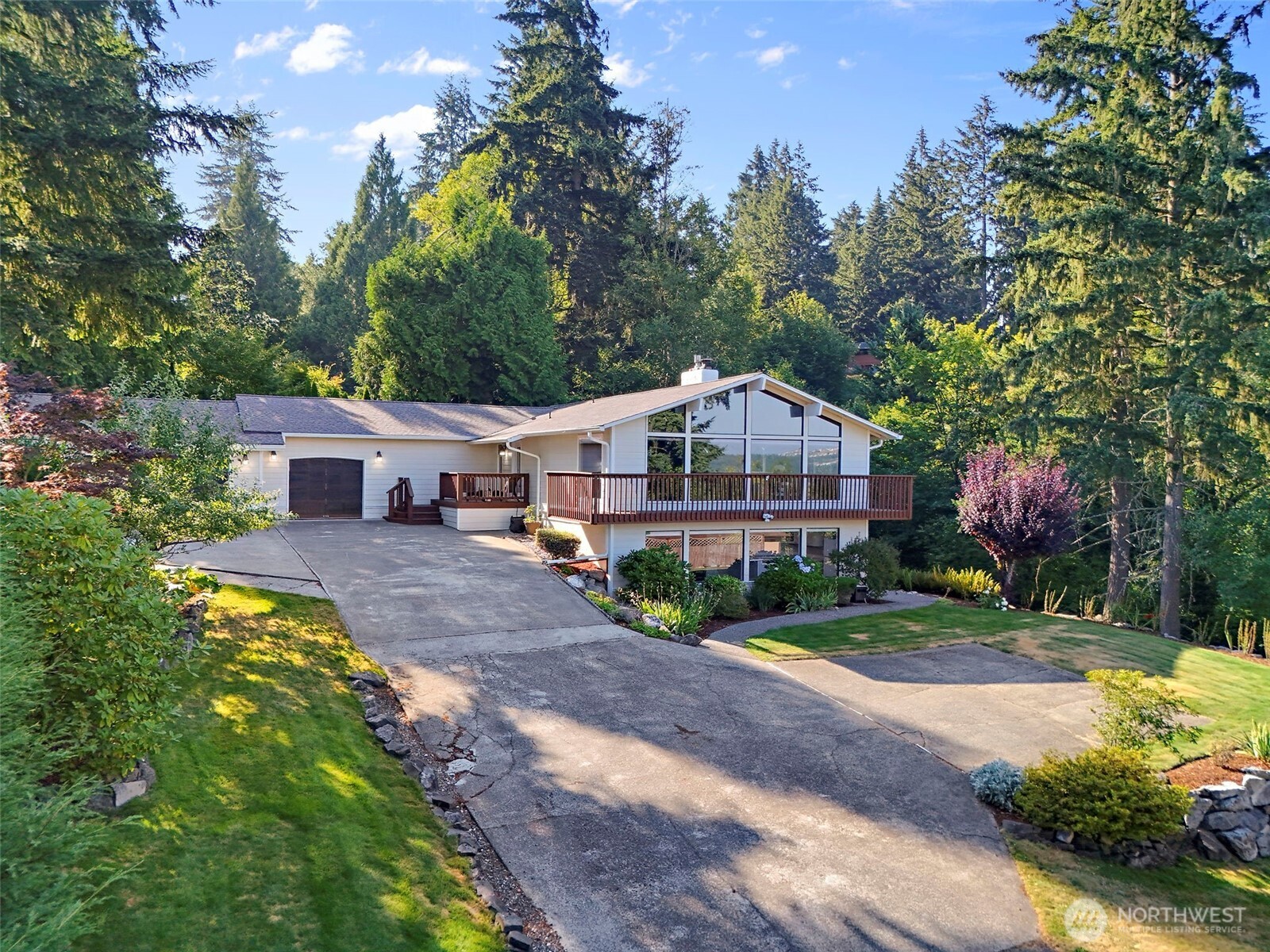 13807 Military Road E