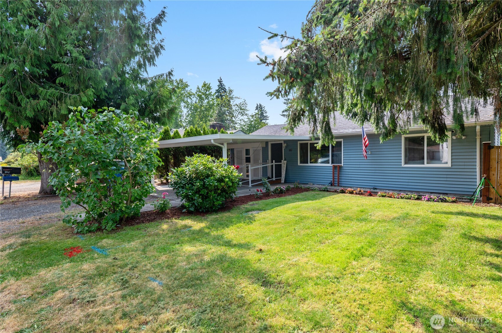 124 Tule Lake Road E