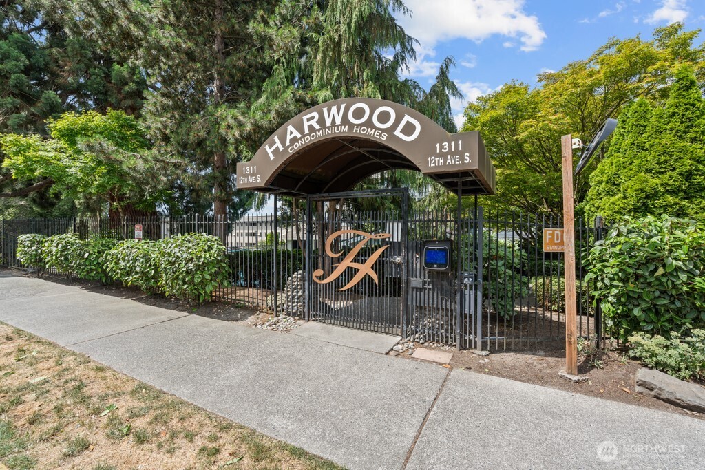 1311 12th Avenue S #D103, Seattle, WA 98144, photo 2 of 26