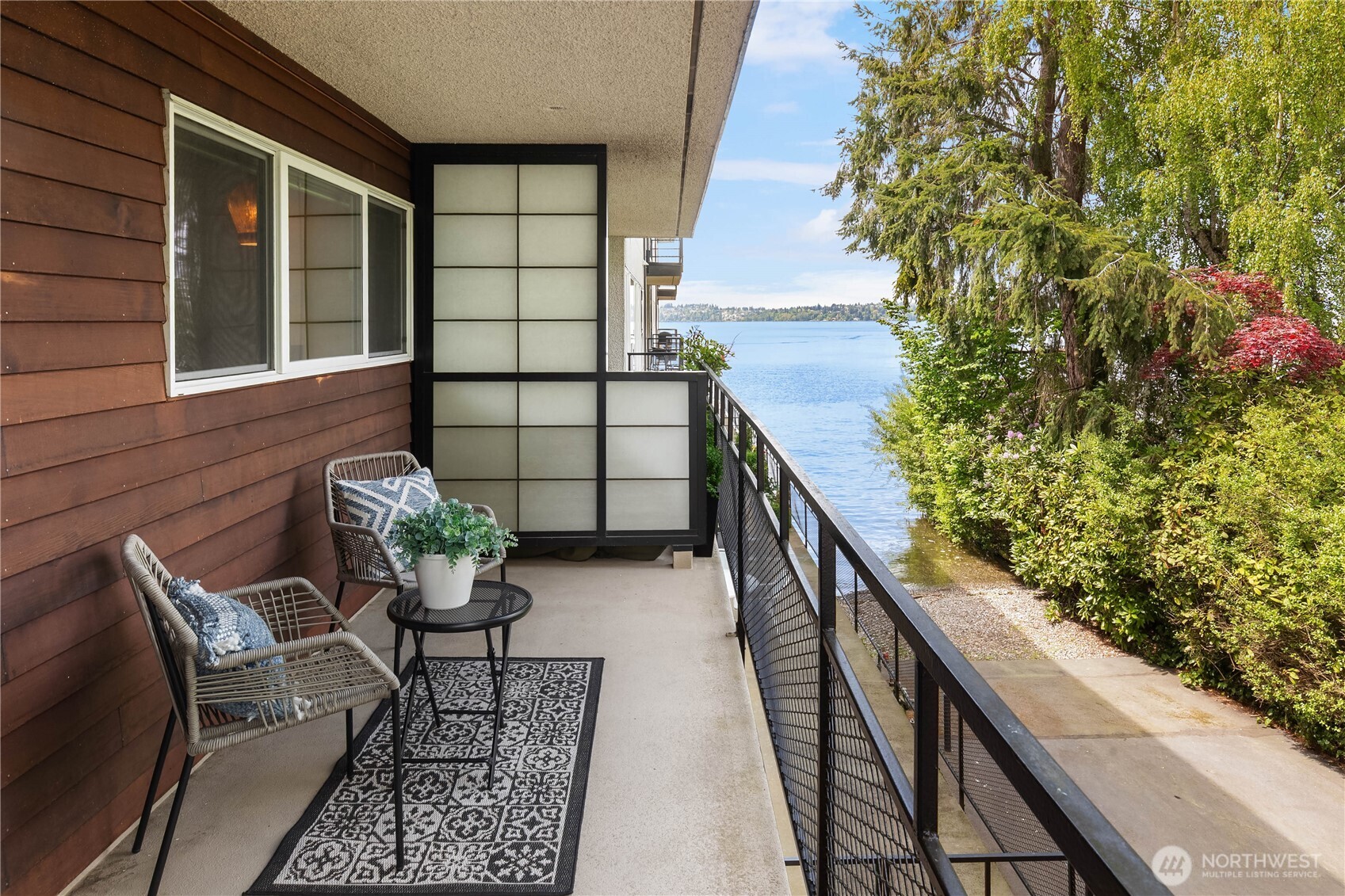 6201 Lake Washington Boulevard NE #208