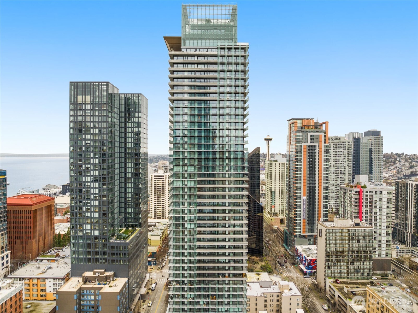 300 Virginia ##3607
