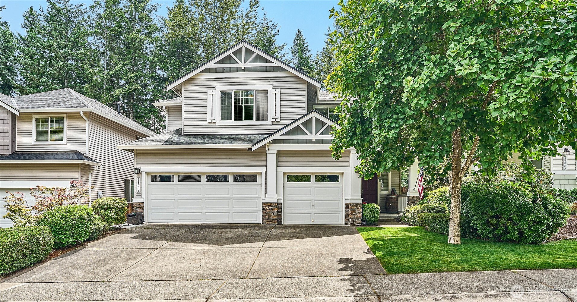 28091 Maple Ridge Way SE
