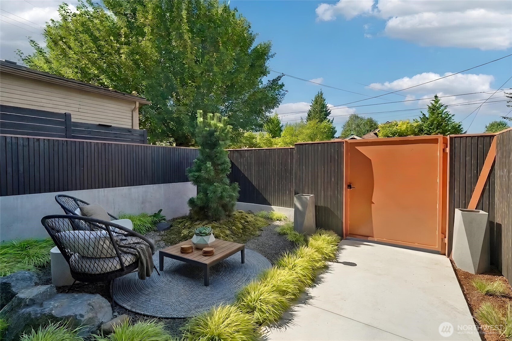 311 NE 59th Street, Seattle, WA 98105, photo 5 of 25