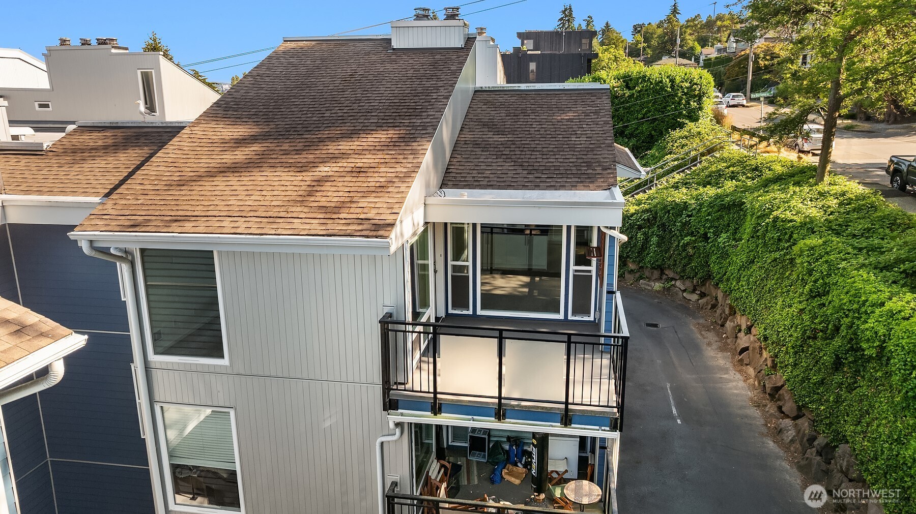 2510 W Bertona #434, Seattle, WA 98199, photo 3 of 33