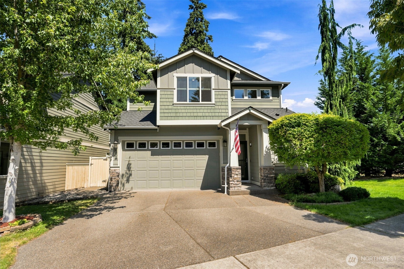 4308 Dudley NE
