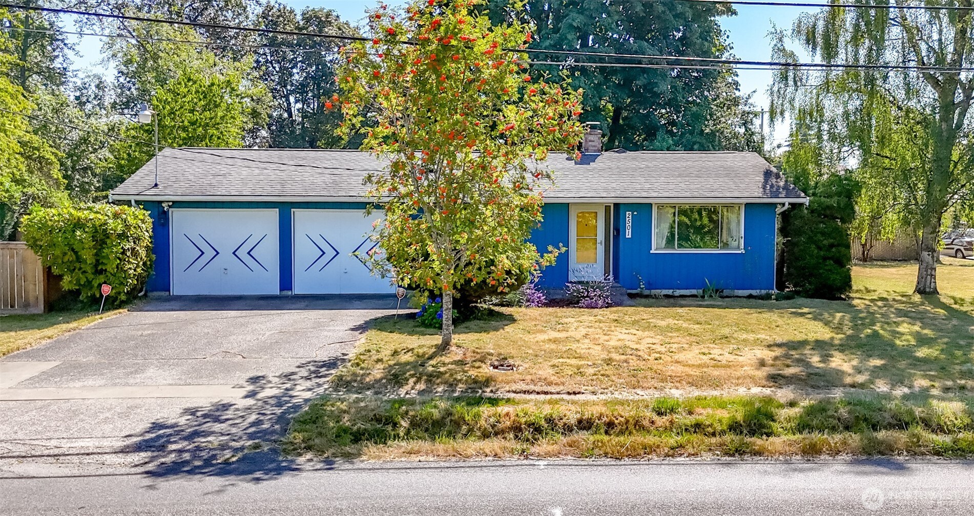 2501 64th Avenue NE