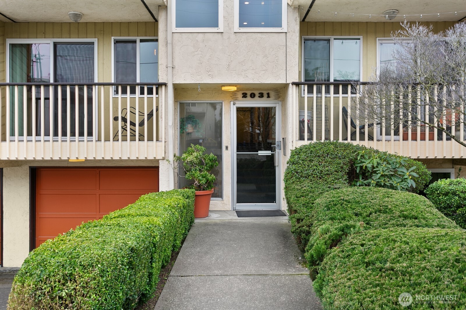 2031 NW 59th Street #101, Seattle, WA 98107, photo 3 of 23